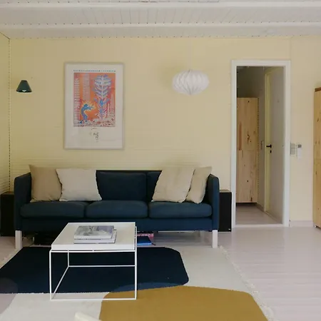 Hébergement de vacances Summer House With Outdoor Kitchen By North *